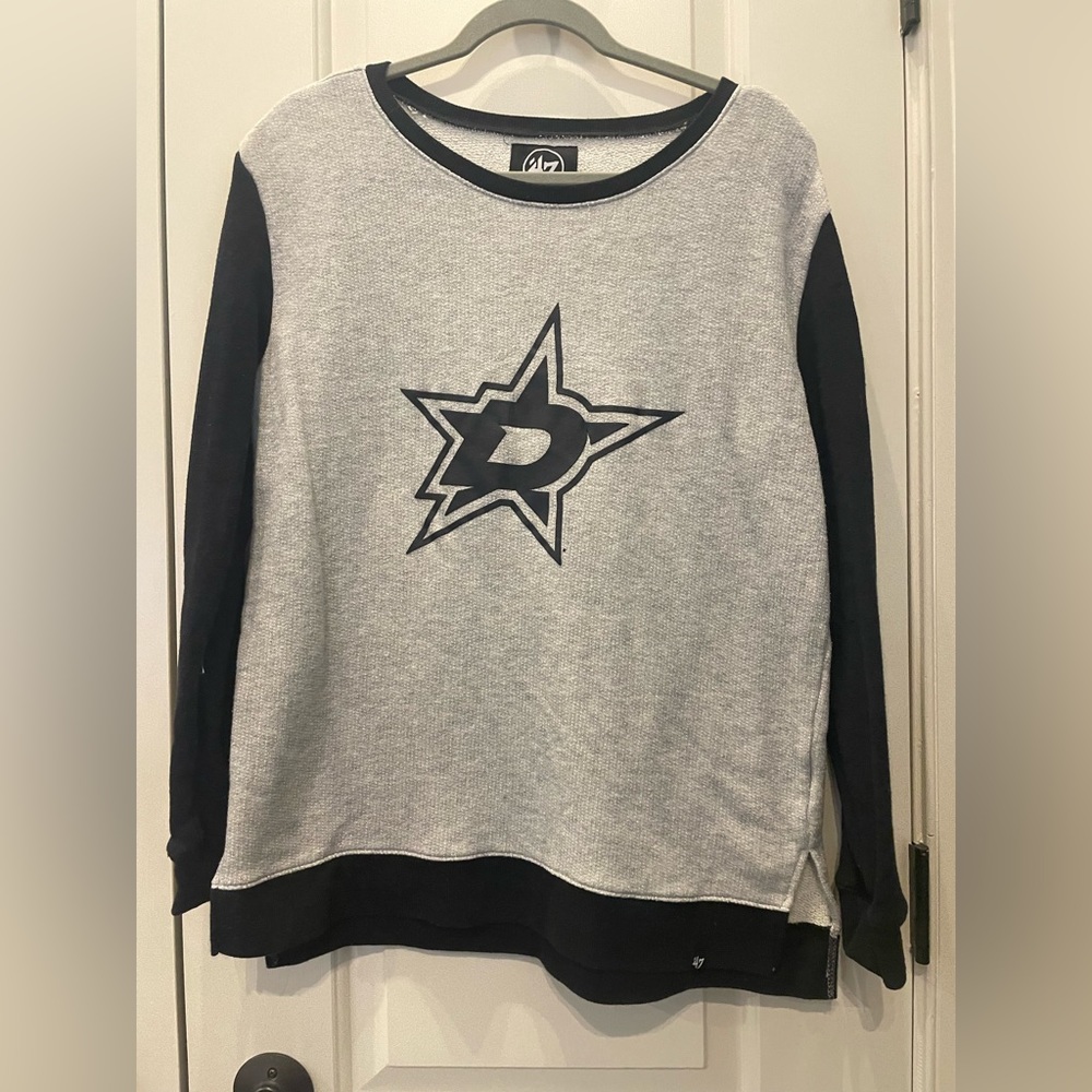 Dallas Stars Ladies 47 Brand sweater size medium